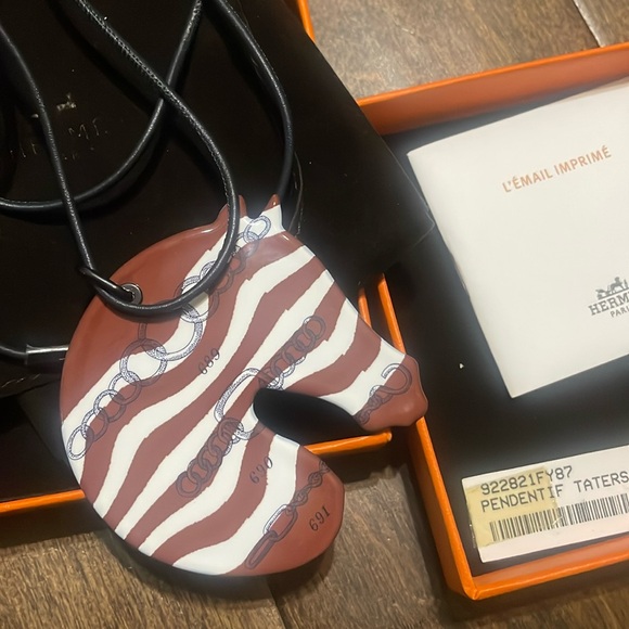 Hermes Tattersall Little Havana Striped Horse Steel. Enamel Pendant Necklace - Picture 2 of 7